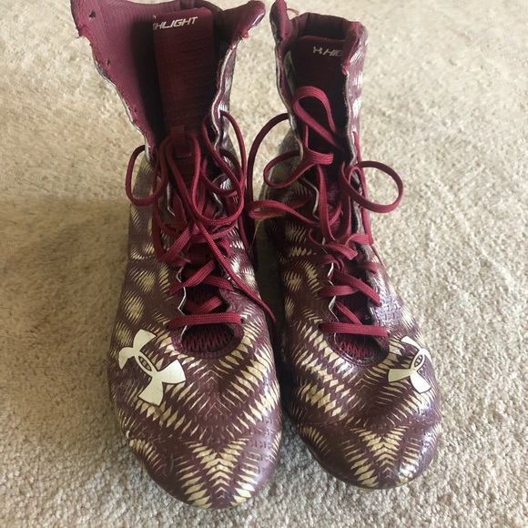 Under Armour Cleats - Picture 1 of 5